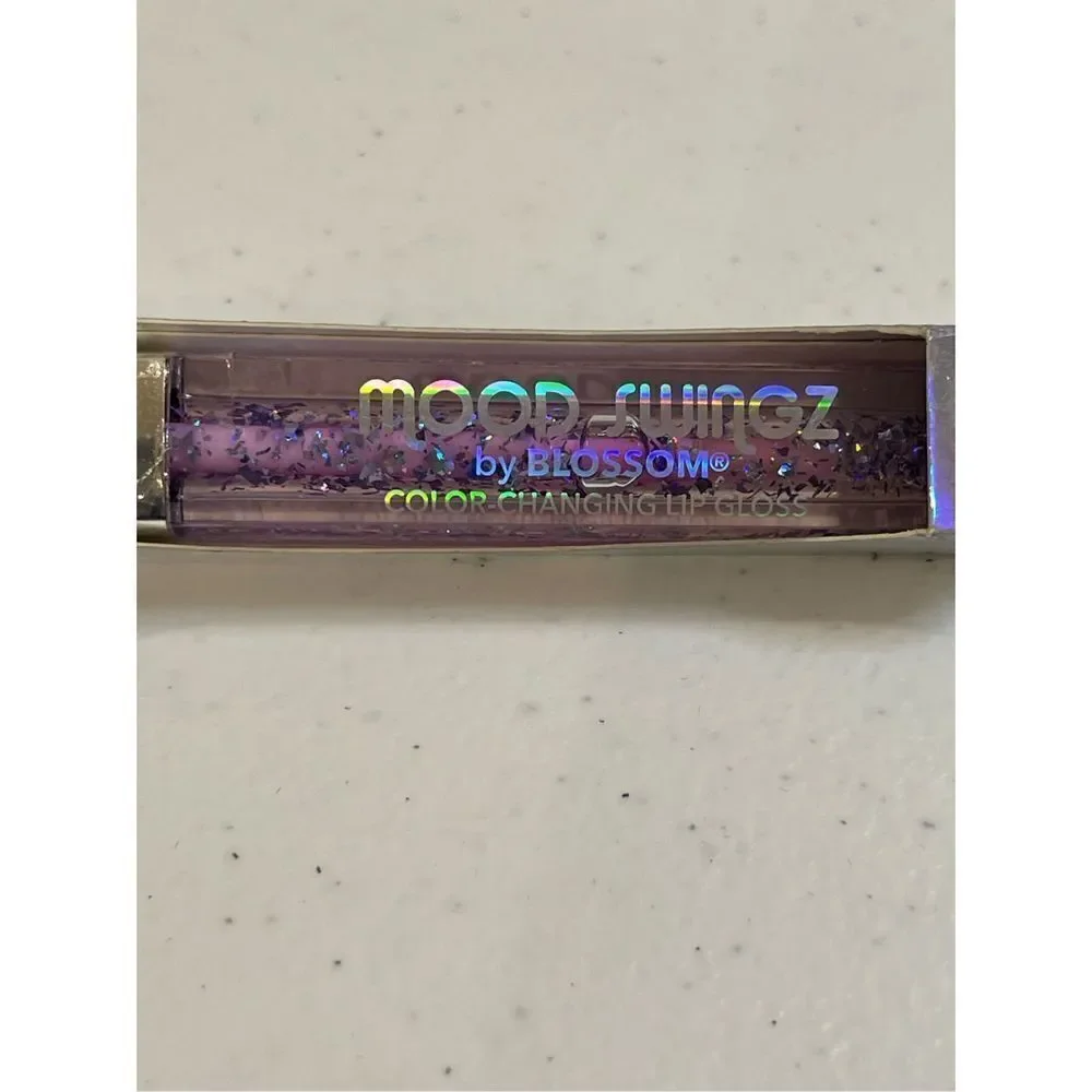 Mood Swingz by Blossom color changing lip gloss